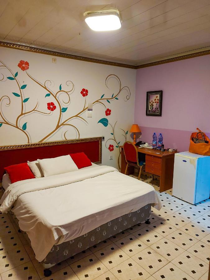 كينشاسا Hotel Relax المظهر الخارجي الصورة