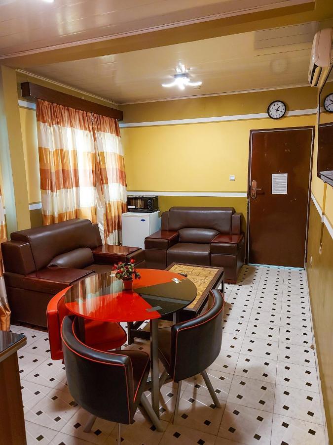 كينشاسا Hotel Relax المظهر الخارجي الصورة