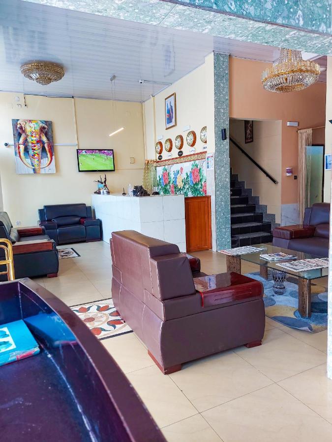 كينشاسا Hotel Relax المظهر الخارجي الصورة