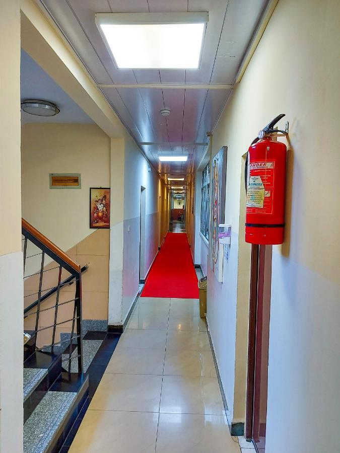 كينشاسا Hotel Relax المظهر الخارجي الصورة