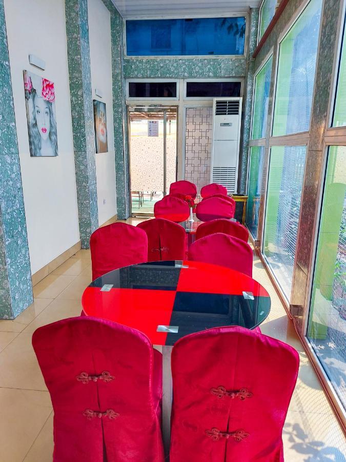 كينشاسا Hotel Relax المظهر الخارجي الصورة