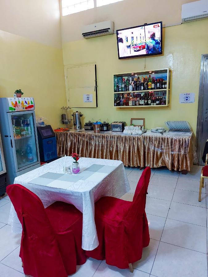 كينشاسا Hotel Relax المظهر الخارجي الصورة
