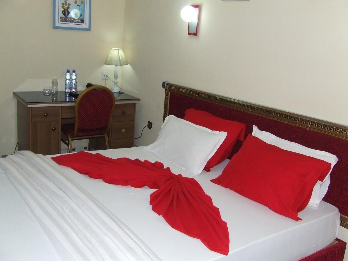كينشاسا Hotel Relax المظهر الخارجي الصورة